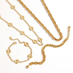 18k gold plated stainless steel pig nose jewelry set with necklace and bracelet