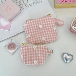 Floral embroidery checkered cosmetic bag set with pearl zipper and metal hook detail
