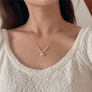 Elegant 925 sterling silver heart pendant necklace on minimalist chain for women