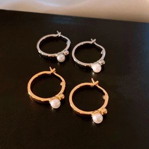 Boucles d'oreilles créoles géométriques plaquées or 14K avec perles, or et argent