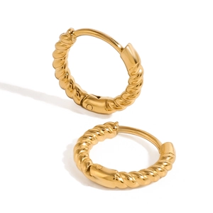 18k gold plated stainless steel twisted rope hoop earrings with minimalist hollow design