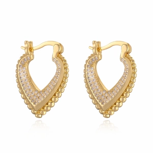 Vintage heart hoop earrings in 18K gold plating with sparkling cubic zirconia stones