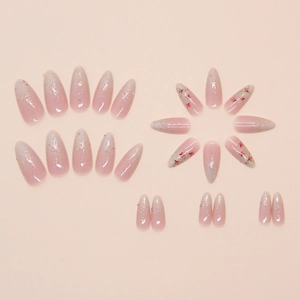 Pfirsichrosa Press-on-Nägel mit Glitzerverlauf und handgemaltem Kirschblüten-Design