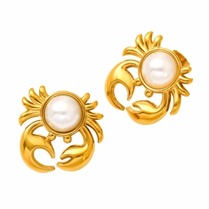 Chic 18k gold plated stainless steel crab earrings with elegant white pearls for women