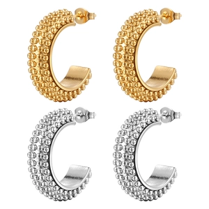 Boucles d'oreilles minimalistes en C en acier inoxydable doré et argenté texturé
