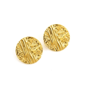 Chic 18k gold plated round earrings with textured hammered finish and vintage relief