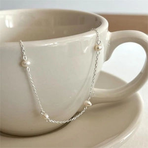 Minimalist S925 sterling silver chain bracelet with four natural freshwater pearls