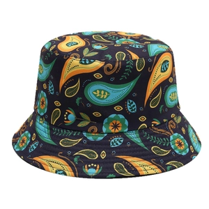 Double-sided paisley bucket hat with vintage patterns for sun protection in summer