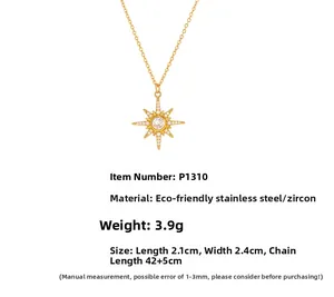 Vue macro d'un pendentif étoile à huit branches doré avec zircons sur chaîne en acier