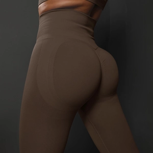 Vue détaillée du legging de yoga sans couture marron chocolat à taille haute et effet push-up