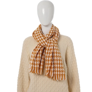 Houndstooth pattern thick winter scarf in caramel and white with fringe details