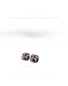 Detailed specs of square leopard print earrings weighing 9.9g with 2cm alloy dimensions
