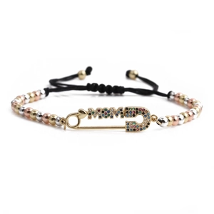 Verstellbares gewebtes MOM-Armband mit bunten Strasssteinen und goldenem Anhänger