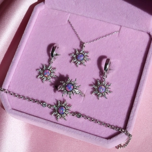 Opal sunburst jewelry set with necklace, ring and earrings in pink velvet box