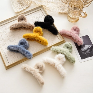Elegante Imitatiebont Haarklem Grote Pluche Haarklem Voor Dames Herfst Winter Mode Haaraccessoires