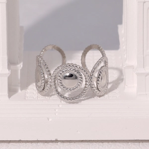 Adjustable silver stainless steel ring with three linked medallions and rope textured edges