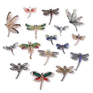 Dragonfly Brooch Alloy Rhinestone Faux Artificial Pearl Enamel Vintage Animal Pin For Women Luxury Niche Design Corsage Jewelry