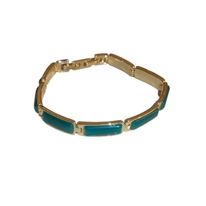 Elegant gold plated bracelet with malachite green cat eye stone and geometric links