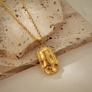 Vintage Irregular Hammered Lava Pendant Necklace For Women Men Minimalist Stainless Steel 18K Gold Plated Twisted Chain Jewelry