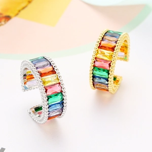 Adjustable rainbow baguette zircon ring with milgrain edge in gold and silver finish