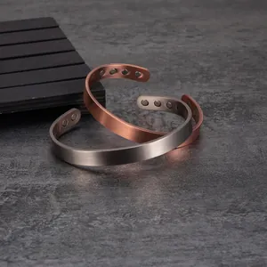 Pulsera De Terapia Magnética De Cobre Puro Brazalete De Salud Puño Abierto Acabado Mate Metal Cepillado