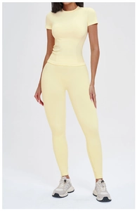 Detailed view of high-stretch creamy yellow high-waisted seamless fitness yoga set