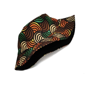 Retro wavy pattern reversible sun hat with colorful orange and green wave design