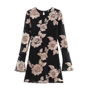 Dames Sexy Ronde Hals Lange Mouw Mini Jurk Slim Fit Geborduurd Bloemen Mesh Patchwork Elegant Party Club Jurk