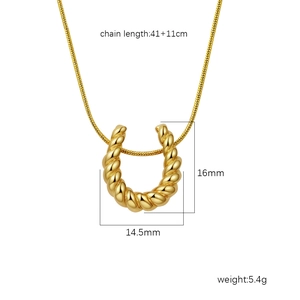 Detailed view of U-shaped braided pendant with dimensions and chain length parameters