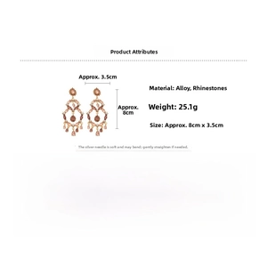 Detailed size specifications and weight for luxury teardrop heart dangle earrings