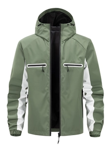 Giacca outdoor da uomo con cappuccio in verde oliva e bianco con tasche multiple
