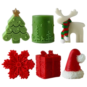 6-piece Christmas silicone mold set featuring Xmas tree reindeer and snowflake designs