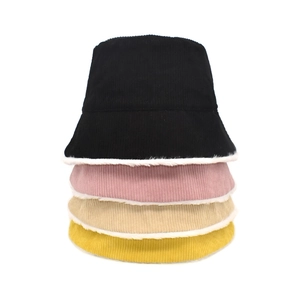 Chapeau Bob Velours Côtelé Fausse Fourrure Hiver Chaud Chapeau De Bassin Pare-Soleil Style Coréen Mode Femmes