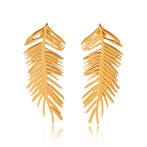 Polished 18K gold-plated stainless steel leaf stud earrings with detailed vein patterns