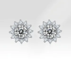 925 Sterling Silver Moissanite Stud Earrings For Women 18K White Gold Plated Halo Heart Elegant Wedding Fine Jewelry Earrings