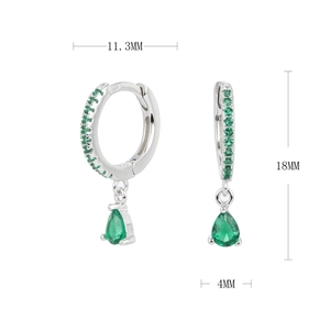 Detailed dimensions of S925 silver fan-shaped earrings with green teardrop stones