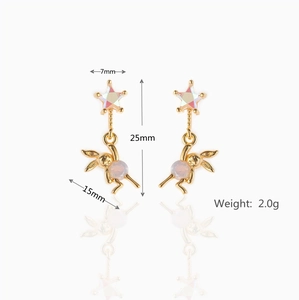 Detailed dimensions of gold and pink zircon star and rabbit earrings with 2.0g weight info