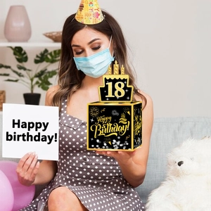 Caja sorpresa de dinero para 18 cumpleaños en negro y dorado para decoraciones