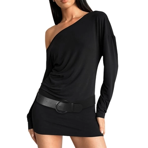 Elegantes schwarzes One-Shoulder-Minikleid mit langen Ärmeln und Gürtel, figurbetont