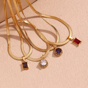 Flat snake chain necklaces with square and round zircon pendants in 18K gold plated steel