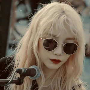 Vintage Round Sunglasses Small Metal Frame Polarized Resin Lenses UV400 Hipster Fashion Eyewear Unisex Stylish