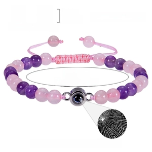 Bracelet de projection avec 100 langues Je t'aime en améthyste et quartz rose naturel