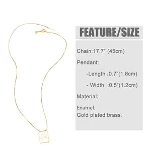 Detailed size chart for the gold rectangle enamel pendant necklace featuring the word fé