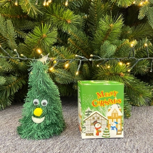 Peluche albero di Natale animato con occhi mobili e stella festosa in confezione regalo