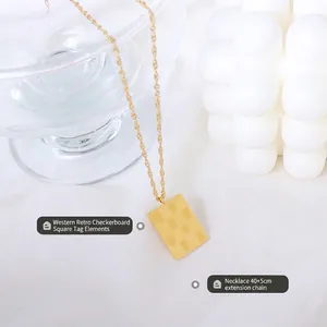 Retro gold checkered square pendant necklace in titanium steel with 40+5cm extension chain