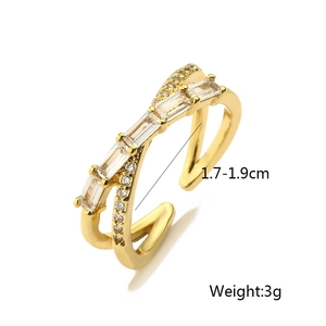 Detail of 18K gold-plated ring showing 1.7-1.9cm inner diameter and 3g weight info