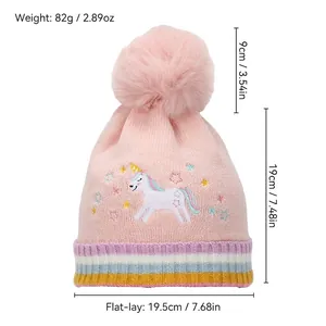 Bonnet licorne en tricot rose pour enfant avec dimensions et pompon doux