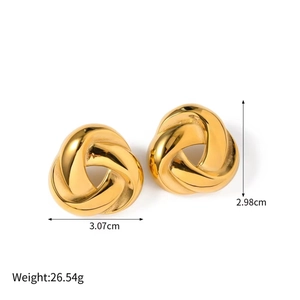 Detailed dimensions of 18k gold plated braided hoop earrings with measurement labels