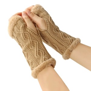 Gants en tricot torsadé kaki sans doigts avec bordure en fausse fourrure douce