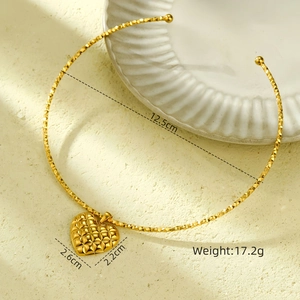 Detailed technical view of the gold heart pendant necklace with size and weight specs